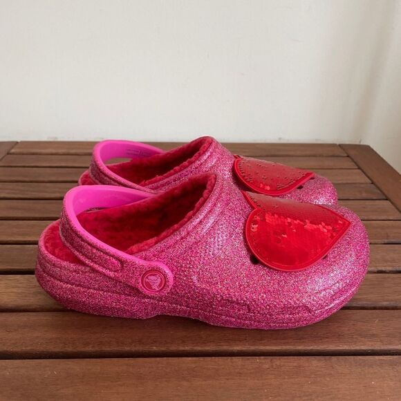 NWT Crocs Classic Lined Valentine’s Day 2023 Clog Women Size 8 (208385-6EN) - Picture 5 of 10